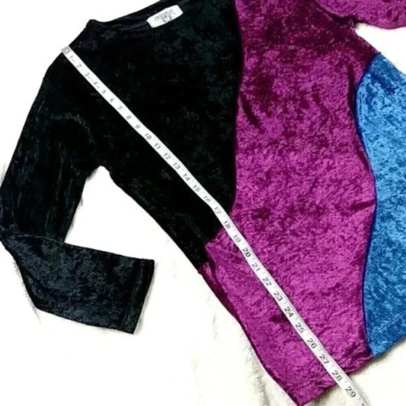 Vintage Velvet 90s Top - Picture 5 of 13